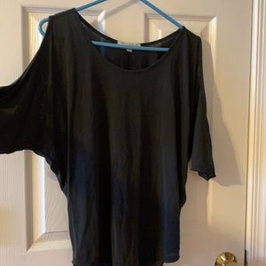 Green envelope short sleeve top (3)